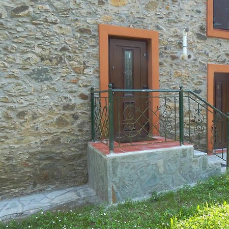 Giusvalla Forest Village Dego エクステリア 写真