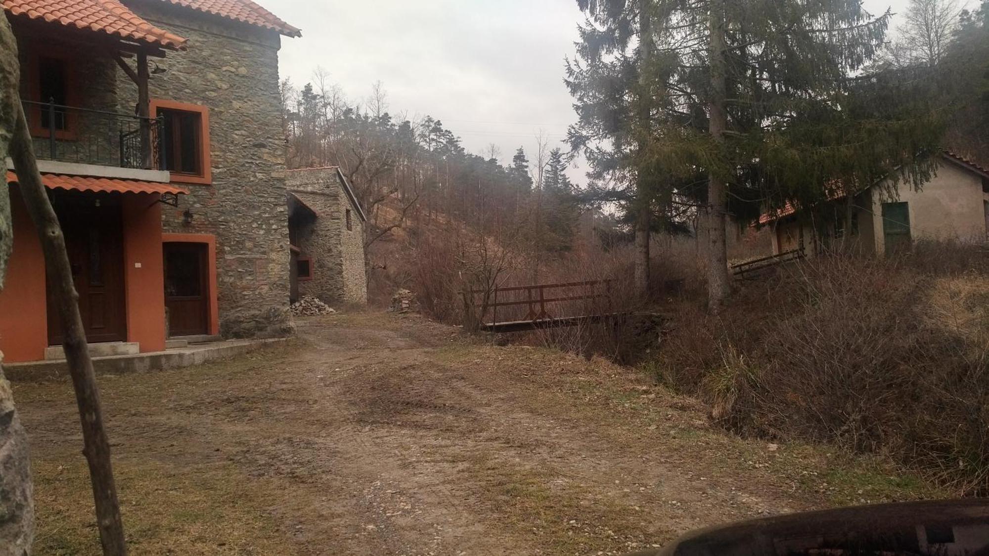 Giusvalla Forest Village Dego エクステリア 写真
