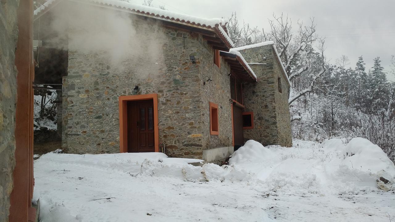 Giusvalla Forest Village Dego エクステリア 写真